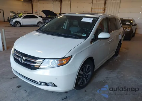 2015 Honda Odyssey Touring/Touring Elite z USA, uszkodzony, nr VIN 5FNRL5H97FB060219